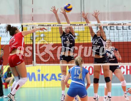 Volleyball Frauen. OEVV Cup. Oesterreichscher Volleyballverband Cup. Sparkasse Wildcats gegen SG SVS Post. Anna Bajde, Daniela Fankhauser, (Wildcats),  Srna Markovic  (Post). Klagenfurt, am 31.1.2015.
Foto: Kuess
---
pressefotos, pressefotografie, kuess, qs, qspictures, sport, bild, bilder, bilddatenbank