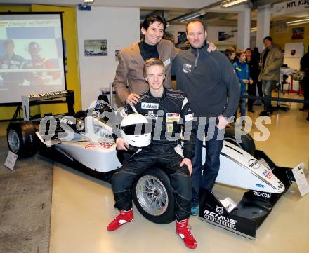 Motorsport. HTL Tag der offenen Tuer. DI Dt. Ruediger Sonitsch (Abteilungsvorstand fuer Elektrotechnik), Ingenieur (Techniker von Hoeher) Arnold Graier, Christopher Hoeher. Klagenfurt, am 1.2.2014.
Foto: Kuess
---
pressefotos, pressefotografie, kuess, qs, qspictures, sport, bild, bilder, bilddatenbank