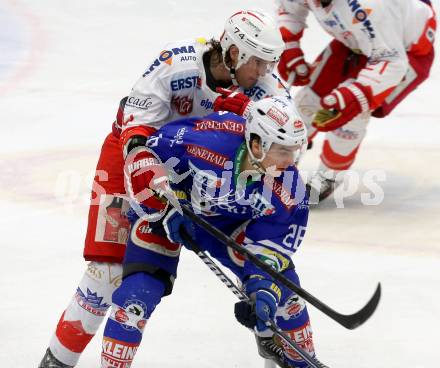 EBEL. Eishockey Bundesliga. EC VSV gegen HCB Suedtirol Bozen. Marius Goehringer, (VSV), Davide Nicoletti  (Bozen). Villach, am 1.2.2014.
Foto: Kuess 


---
pressefotos, pressefotografie, kuess, qs, qspictures, sport, bild, bilder, bilddatenbank