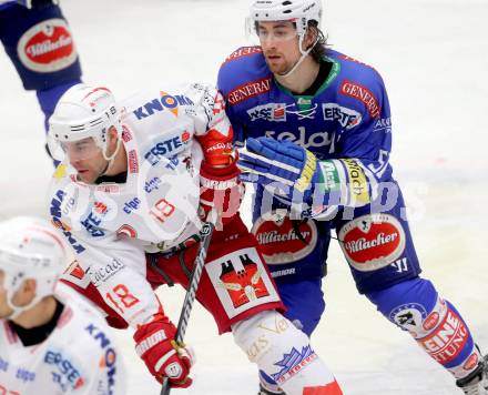 EBEL. Eishockey Bundesliga. EC VSV gegen HCB Suedtirol Bozen. Eric Hunter,  (VSV), Anton Bernard (Bozen). Villach, am 1.2.2014.
Foto: Kuess 


---
pressefotos, pressefotografie, kuess, qs, qspictures, sport, bild, bilder, bilddatenbank