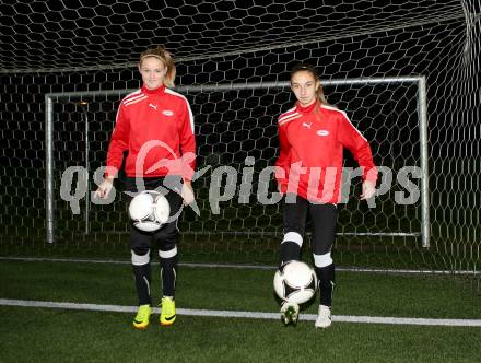 Fussball. U17 Nationalteam. Frauenfussball. Carinthians Soccer Women. Jasmin Michelle Ortner, Katharina Elisa Naschenweng. Glanegg, 15.11.2013.
Foto: Kuess
---
pressefotos, pressefotografie, kuess, qs, qspictures, sport, bild, bilder, bilddatenbank