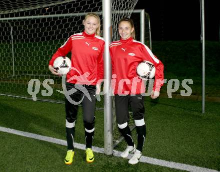 Fussball. U17 Nationalteam. Frauenfussball. Carinthians Soccer Women. Jasmin Michelle Ortner, Katharina Elisa Naschenweng. Glanegg, 15.11.2013.
Foto: Kuess
---
pressefotos, pressefotografie, kuess, qs, qspictures, sport, bild, bilder, bilddatenbank