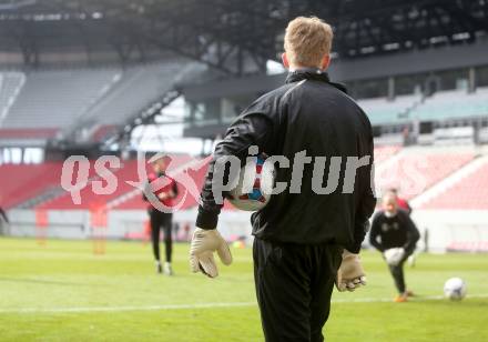 Fussball Bundesliga. Training WAC. Klagenfurt, am 7.2.2014. Christian Dobnik. 
Foto: Kuess

---
pressefotos, pressefotografie, kuess, qs, qspictures, sport, bild, bilder, bilddatenbank