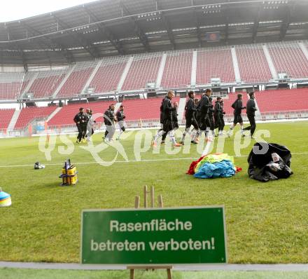 Fussball Bundesliga. Training WAC. Klagenfurt, am 7.2.2014.
Foto: Kuess

---
pressefotos, pressefotografie, kuess, qs, qspictures, sport, bild, bilder, bilddatenbank