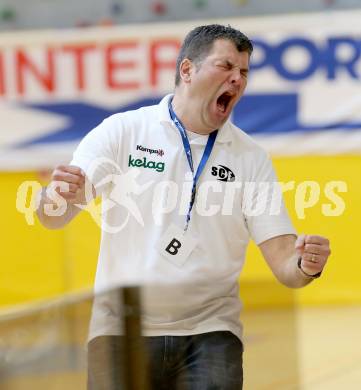 Handball HLA. SC Ferlach gegen HC Linz AG. Jubel Trainer Gregor Cvijic (Ferlach). Ferlach, 15.2.2014.
Foto: Kuess
---
pressefotos, pressefotografie, kuess, qs, qspictures, sport, bild, bilder, bilddatenbank