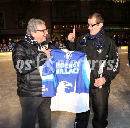 EBEL. Eishockey Bundesliga. Showtraining VSV am Rathausplatz in Villach.  Buergermeister Helmut Manzenreiter, Trainer Hannu Jaervenpaeae. Villach, am 21.2.2014.
Foto: Kuess 


---
pressefotos, pressefotografie, kuess, qs, qspictures, sport, bild, bilder, bilddatenbank