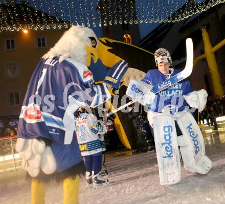 EBEL. Eishockey Bundesliga. Showtraining VSV am Rathausplatz in Villach.  Villi, Jean Philippe Lamoureux. Villach, am 21.2.2014.
Foto: Kuess 


---
pressefotos, pressefotografie, kuess, qs, qspictures, sport, bild, bilder, bilddatenbank