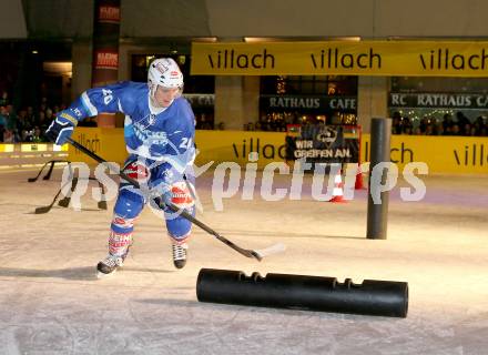 EBEL. Eishockey Bundesliga. Showtraining VSV am Rathausplatz in Villach.  Nico Brunner. Villach, am 21.2.2014.
Foto: Kuess 


---
pressefotos, pressefotografie, kuess, qs, qspictures, sport, bild, bilder, bilddatenbank