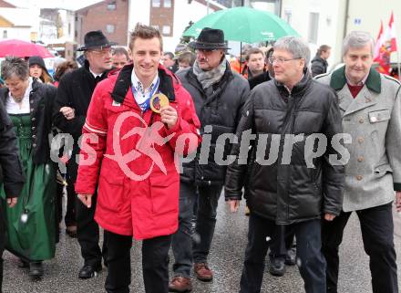 Schi Alpin. Empfang Abfahrtsolympiasieger Matthias Mayer, Landeshauptmann Peter Kaiser.  Matthias Mayer.  Afritz, am 22.2.2014.
Foto: Kuess
---
pressefotos, pressefotografie, kuess, qs, qspictures, sport, bild, bilder, bilddatenbank