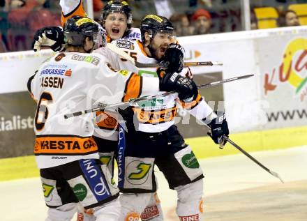 EBEL. Eishockey Bundesliga. KAC gegen Moser Medical Graz 99ers.  Torjubel Mario Lemieux, Manuel Ganahl, Stefan Lassen (Graz). Klagenfurt, am 24.2.2014.
Foto: Kuess 

---
pressefotos, pressefotografie, kuess, qs, qspictures, sport, bild, bilder, bilddatenbank