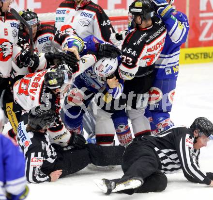 EBEL. Eishockey Bundesliga. EC VSV gegen HC Orli Znojmo. Brock McBride, (VSV),  Martin Podesva (Znaim). Villach, am 26.2.2014.
Foto: Kuess 


---
pressefotos, pressefotografie, kuess, qs, qspictures, sport, bild, bilder, bilddatenbank