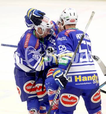 EBEL. Eishockey Bundesliga. EC VSV gegen HC Orli Znojmo. Torjubel Klemen Pretnar, Scott Hotham, Marco Pewal (VSV). Villach, am 26.2.2014.
Foto: Kuess 


---
pressefotos, pressefotografie, kuess, qs, qspictures, sport, bild, bilder, bilddatenbank