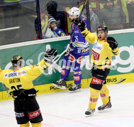 EBEL. Eishockey Bundesliga. EC VSV gegen UPC Vienna Capitals. Torjubel Francois Fortier, Benoit Gratton  (Vienna). Villach, am 28.2.2014.
Foto: Kuess 


---
pressefotos, pressefotografie, kuess, qs, qspictures, sport, bild, bilder, bilddatenbank