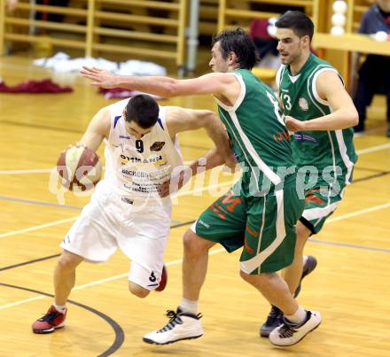 Basketball 2. Bundesliga. WSG Raiffeisem Radenthein gegen BK Mattersburg. Uros Ninic,  (Radenthein), Wolfgang Traeger, Sebastian Pinterits (Mattersburg). Radenthein, 1.3.2014.
Foto: Kuess

---
pressefotos, pressefotografie, kuess, qs, qspictures, sport, bild, bilder, bilddatenbank