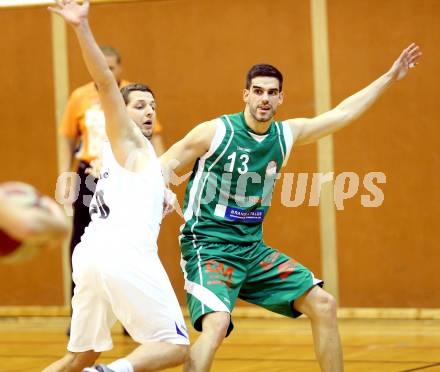 Basketball 2. Bundesliga. WSG Raiffeisem Radenthein gegen BK Mattersburg. Matej Pirija,  (Radenthein), Sebastian Pinterits (Mattersburg). Radenthein, 1.3.2014.
Foto: Kuess

---
pressefotos, pressefotografie, kuess, qs, qspictures, sport, bild, bilder, bilddatenbank