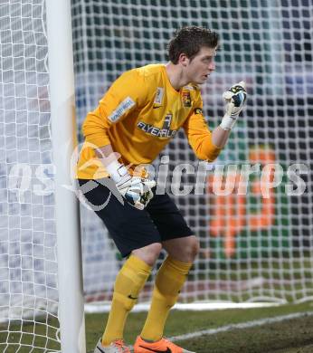 Fussball Bundesliga. RZ Pellets WAC gegen FC Admira Wacker Moedling. Manuel Kuttin (Admira). Klagenfurt, 8.3.2014.
Foto: Kuess

---
pressefotos, pressefotografie, kuess, qs, qspictures, sport, bild, bilder, bilddatenbank