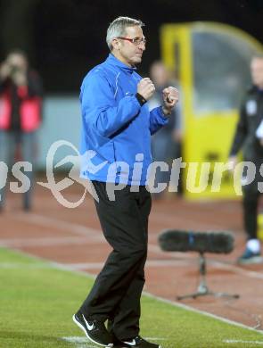 Fussball Bundesliga. RZ Pellets WAC gegen FC Admira Wacker Moedling. Jubel Trainer Walter Knaller (Admira). Klagenfurt, 8.3.2014.
Foto: Kuess

---
pressefotos, pressefotografie, kuess, qs, qspictures, sport, bild, bilder, bilddatenbank