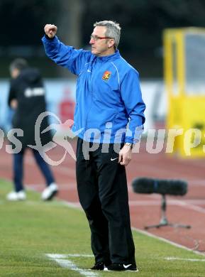 Fussball Bundesliga. RZ Pellets WAC gegen FC Admira Wacker Moedling. Trainer Walter Knaller (Admira). Klagenfurt, 8.3.2014.
Foto: Kuess

---
pressefotos, pressefotografie, kuess, qs, qspictures, sport, bild, bilder, bilddatenbank