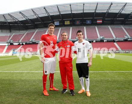 Fussball. Laenderspiel Oesterreich gegen Uruguay. Pressekonferenz Oesterreichischer Fussballverband.  Sebastian Proedl, Marcel Koller, Zlatko Junuzovic. Klagenfurt, 3.3.2013.
Foto: Kuess

---
pressefotos, pressefotografie, kuess, qs, qspictures, sport, bild, bilder, bilddatenbank