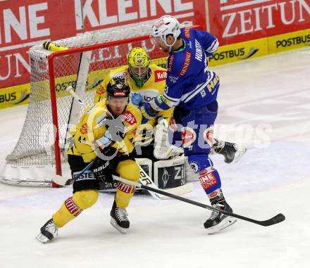 EBEL. Eishockey Bundesliga. EC VSV gegen UPC Vienna Capitals. Eric Hunter,  (VSV), Jamie Fraser, Matthew Zaba (Vienna). Villach, am 9.3.2014.
Foto: Kuess 


---
pressefotos, pressefotografie, kuess, qs, qspictures, sport, bild, bilder, bilddatenbank