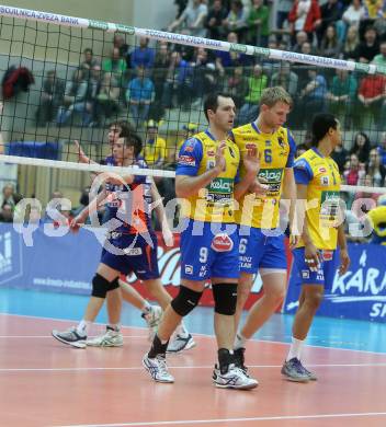 Volleyball MEVZA. Final Four. Finale. SK Aich/Dob gegen ACH Volley Ljubljana. Grut Andrej, Peter Wohlfahrtstaetter, De Sousa Sequeira Valdir (Aich/Dob). Bleiburg, 12.3.2014. 
Foto: Kuess
---
pressefotos, pressefotografie, kuess, qs, qspictures, sport, bild, bilder, bilddatenbank