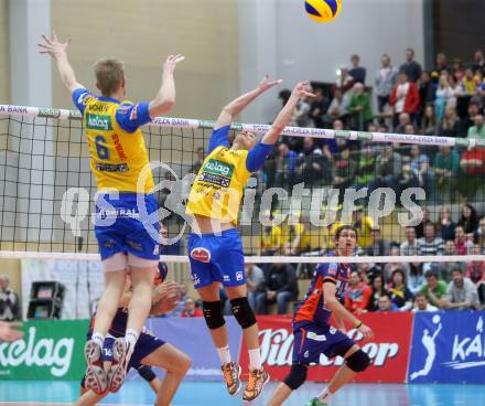 Volleyball MEVZA. Final Four. Finale. SK Aich/Dob gegen ACH Volley Ljubljana. Peter Wohlfahrtstaetter, Rok Satler (Aich/Dob). Bleiburg, 12.3.2014. 
Foto: Kuess
---
pressefotos, pressefotografie, kuess, qs, qspictures, sport, bild, bilder, bilddatenbank