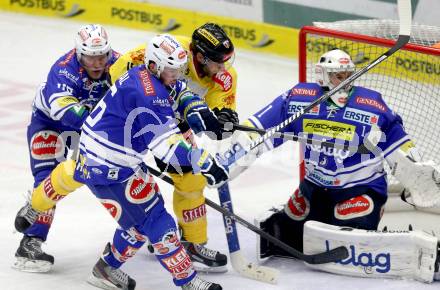 EBEL. Eishockey Bundesliga. EC VSV gegen UPC Vienna Capitals. Mario Lamoureux, Marco Pewal, Jean Philippe Lamoureux, (VSV), Francois Fortier  (Vienna). Villach, am 14.3.2014.
Foto: Kuess 


---
pressefotos, pressefotografie, kuess, qs, qspictures, sport, bild, bilder, bilddatenbank