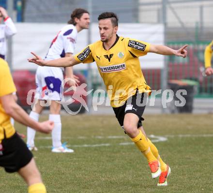 Fussball Regionalliga. SAK gegen Voecklamarkt.  Torjubel Edin Ibrahimovic (Voecklamarkt). Welzenegg, amm 15.3.2014.
Foto: Kuess
---
pressefotos, pressefotografie, kuess, qs, qspictures, sport, bild, bilder, bilddatenbank