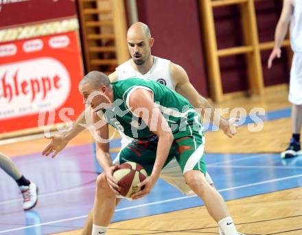 Basketball 2. Bundesliga. Woerthersee Piraten gegen BK Mattersburg Rocks. Joachim Buggelsheim (Piraten), Hallett Corey (Mattersburg). Klagenfurt, am 22.3.2014.
Foto: Kuess 
---
pressefotos, pressefotografie, kuess, qs, qspictures, sport, bild, bilder, bilddatenbank