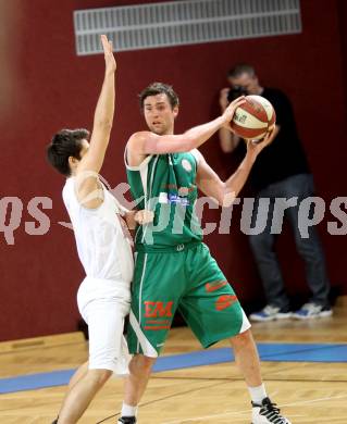 Basketball 2. Bundesliga. Woerthersee Piraten gegen BK Mattersburg Rocks.  Daniel Gspandl (Piraten), Traeger Wolfgang (Mattersburg). Klagenfurt, am 22.3.2014.
Foto: Kuess 
---
pressefotos, pressefotografie, kuess, qs, qspictures, sport, bild, bilder, bilddatenbank