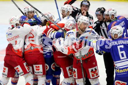 EBEL. Eishockey Bundesliga. EC VSV gegen HCB Suedtirol. Eric Hunter, John ughes, Gerhard Unterluggauer,  (VSV), Marco Insam (Bozen). Villach, am 25.3.2014.
Foto: Kuess 


---
pressefotos, pressefotografie, kuess, qs, qspictures, sport, bild, bilder, bilddatenbank