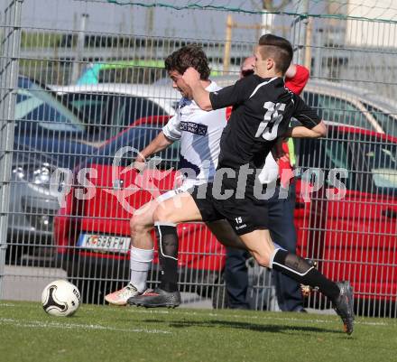 Fussball Regionalliga. SAK gegen WAC Amateure. Matic Korasa,  (SAK),  Julian Salentinig (WAC). Welzenegg,, am 29.3.2014.
Foto: Kuess
---
pressefotos, pressefotografie, kuess, qs, qspictures, sport, bild, bilder, bilddatenbank