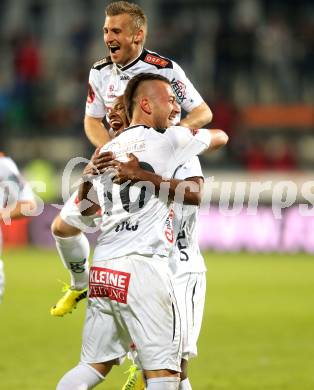 Fussball. tipp3-Bundesliga powered by T-Mobile. RZ Pellets WAC gegen SC Wiener Neustadt. Torjubel De Oliveira Silvio Carlos,  Manuel Kerhe, Peter Zulj (WAC). Wolfsberg, am 29.3.2014.
Foto: Kuess

---
pressefotos, pressefotografie, kuess, qs, qspictures, sport, bild, bilder, bilddatenbank