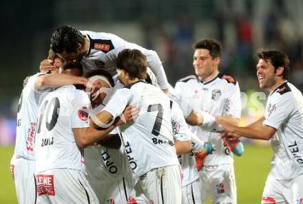 Fussball. tipp3-Bundesliga powered by T-Mobile. RZ Pellets WAC gegen SC Wiener Neustadt. Torjubel De Oliveira Silvio Carlos, Ynclan Pajares Jacobo Maria,  Manuel Kerhe, Peter Zulj, Michael Sollbauer (WAC). Wolfsberg, am 29.3.2014.
Foto: Kuess

---
pressefotos, pressefotografie, kuess, qs, qspictures, sport, bild, bilder, bilddatenbank