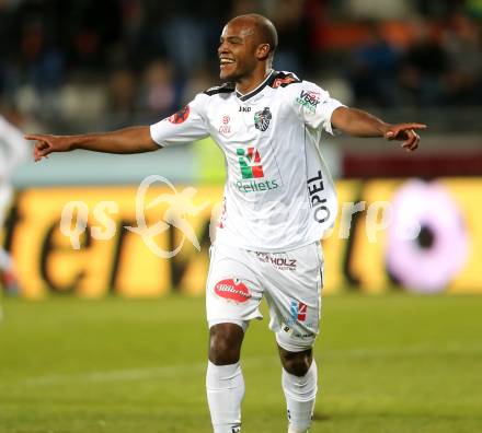 Fussball. tipp3-Bundesliga powered by T-Mobile. RZ Pellets WAC gegen SC Wiener Neustadt. Torjubel De Oliveira Silvio Carlos (WAC). Wolfsberg, am 29.3.2014.
Foto: Kuess

---
pressefotos, pressefotografie, kuess, qs, qspictures, sport, bild, bilder, bilddatenbank