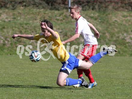 Fussball Unterliga Ost. Ludmannsdorf gegen St. Michael/Bleiburg. Julian Hobel (Ludmannsdorf),  Rafael Dovjak (St. Michael). Ludmannsdorf, am 30.3.2014.
Foto: Kuess
---
pressefotos, pressefotografie, kuess, qs, qspictures, sport, bild, bilder, bilddatenbank