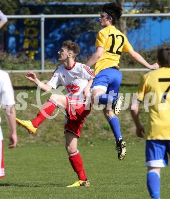 Fussball Unterliga Ost. Ludmannsdorf gegen St. Michael/Bleiburg. Michael Krainer (Ludmannsdorf),  Rafael Dovjak (St. Michael). Ludmannsdorf, am 30.3.2014.
Foto: Kuess
---
pressefotos, pressefotografie, kuess, qs, qspictures, sport, bild, bilder, bilddatenbank