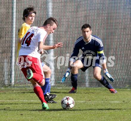 Fussball Unterliga Ost. Ludmannsdorf gegen St. Michael/Bleiburg. Patrick Quantschnig (Ludmannsdorf),  Ivo Mueller (St. Michael). Ludmannsdorf, am 30.3.2014.
Foto: Kuess
---
pressefotos, pressefotografie, kuess, qs, qspictures, sport, bild, bilder, bilddatenbank