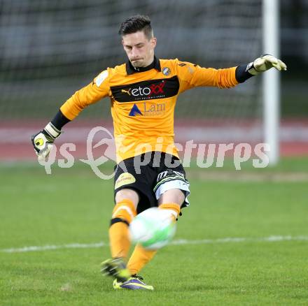 Fussball Regionalliga. VSV gegen Wallern. Martin Koller (VSV). Villach, 4.4.2014.
Foto: Kuess
---
pressefotos, pressefotografie, kuess, qs, qspictures, sport, bild, bilder, bilddatenbank