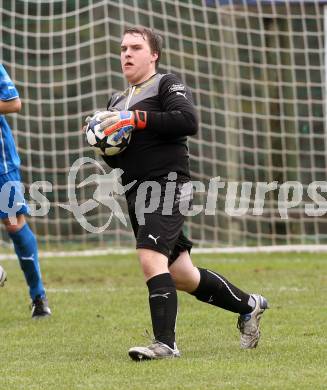 Fussball Unterliga Ost. DSG Sele Zell gegen KAC. Jakob Dovjak (Zell). Zell Pfarre, am 6.4.2014.
Foto: Kuess
---
pressefotos, pressefotografie, kuess, qs, qspictures, sport, bild, bilder, bilddatenbank