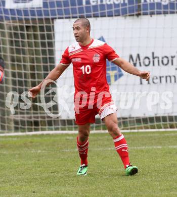 Fussball Unterliga Ost. DSG Sele Zell gegen KAC.  Erkara Ertuerk (KAC). Zell Pfarre, am 6.4.2014.
Foto: Kuess
---
pressefotos, pressefotografie, kuess, qs, qspictures, sport, bild, bilder, bilddatenbank