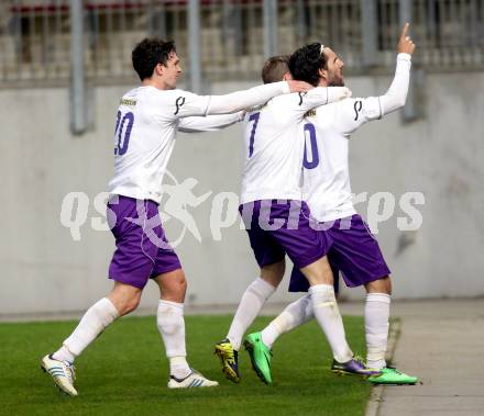 Fussball Regionalliga. SK Austria Klagenfurt gegen SAK. Torjubel Sandro Zakany, Fabian Miesenboeck, Andreas Tiffner (Austria Klagenfurt). Klagenfurt, 11.4.2014.
Foto: Kuess
---
pressefotos, pressefotografie, kuess, qs, qspictures, sport, bild, bilder, bilddatenbank