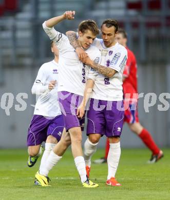 Fussball Regionalliga. SK Austria Klagenfurt gegen SAK. Torjubel Patrik Eler, Rajko Rep (Austria Klagenfurt). Klagenfurt, 11.4.2014.
Foto: Kuess
---
pressefotos, pressefotografie, kuess, qs, qspictures, sport, bild, bilder, bilddatenbank