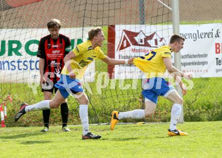 Fussball Unterliga Ost. St. Margarethen/Lav. gegen St. Michael/Lav. Torjubel Jakob Detmar Riegler, Michael Manfred Ebner (St. Michael). St. Margarethen/Lavanttal, am 12.4.2014.
Foto: Kuess
---
pressefotos, pressefotografie, kuess, qs, qspictures, sport, bild, bilder, bilddatenbank