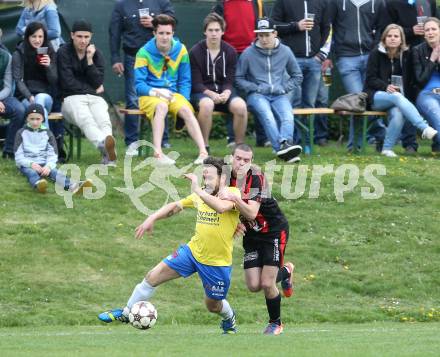 Fussball Unterliga Ost. St. Margarethen/Lav. gegen St. Michael/Lav. Andreas Gressl (St. Margarethen), Andreas Baumgartner (St. Michael). St. Margarethen/Lavanttal, am 12.4.2014.
Foto: Kuess
---
pressefotos, pressefotografie, kuess, qs, qspictures, sport, bild, bilder, bilddatenbank