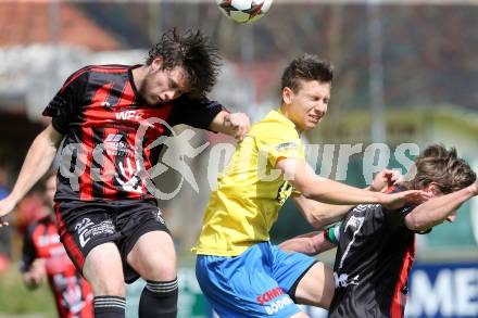 Fussball Unterliga Ost. St. Margarethen/Lav. gegen St. Michael/Lav. Daniel Scharf, Florian Konrad (St. Margarethen), Arno Rupp (St. Michael). St. Margarethen/Lavanttal, am 12.4.2014.
Foto: Kuess
---
pressefotos, pressefotografie, kuess, qs, qspictures, sport, bild, bilder, bilddatenbank