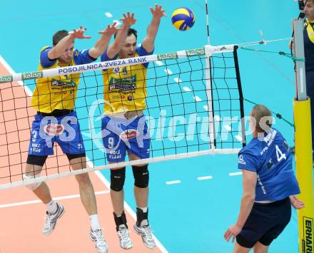 Volleyball Bundesliga. AVL Finalspiel. SK Aich/Dob gegen Hypo Tirol. Michal Hruska, Andrej Grut, (Aich),  Janis Peda (Tirol). Bleiburg, 12.4.2014.
Foto: Kuess
---
pressefotos, pressefotografie, kuess, qs, qspictures, sport, bild, bilder, bilddatenbank