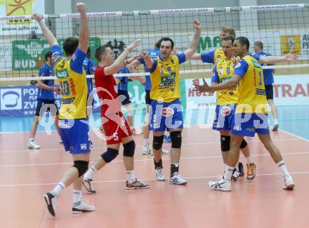 Volleyball Bundesliga. AVL Finalspiel. SK Aich/Dob gegen Hypo Tirol. Jubel (Aich). Bleiburg, 12.4.2014.
Foto: Kuess
---
pressefotos, pressefotografie, kuess, qs, qspictures, sport, bild, bilder, bilddatenbank