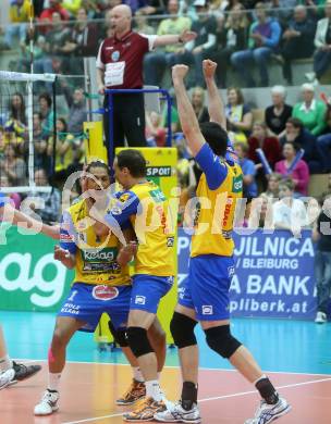 Volleyball Bundesliga. AVL Finalspiel. SK Aich/Dob gegen Hypo Tirol. Jubel (Aich). Bleiburg, 12.4.2014.
Foto: Kuess
---
pressefotos, pressefotografie, kuess, qs, qspictures, sport, bild, bilder, bilddatenbank