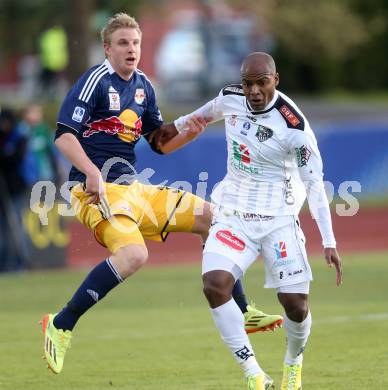 Fussball OEFB Cup. RZ Pellets WAC gegen FC Red Bull Salzburg.  De Oliveira Silvio Carlos,  (WAC), Martin HInteregger (Salzburg). Wolfsberg, am 16.4.2014.
Foto: Kuess

---
pressefotos, pressefotografie, kuess, qs, qspictures, sport, bild, bilder, bilddatenbank